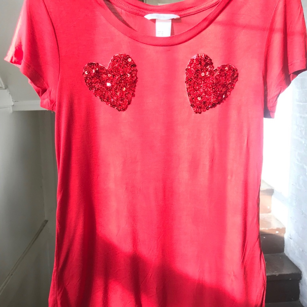 Pair of hearts top